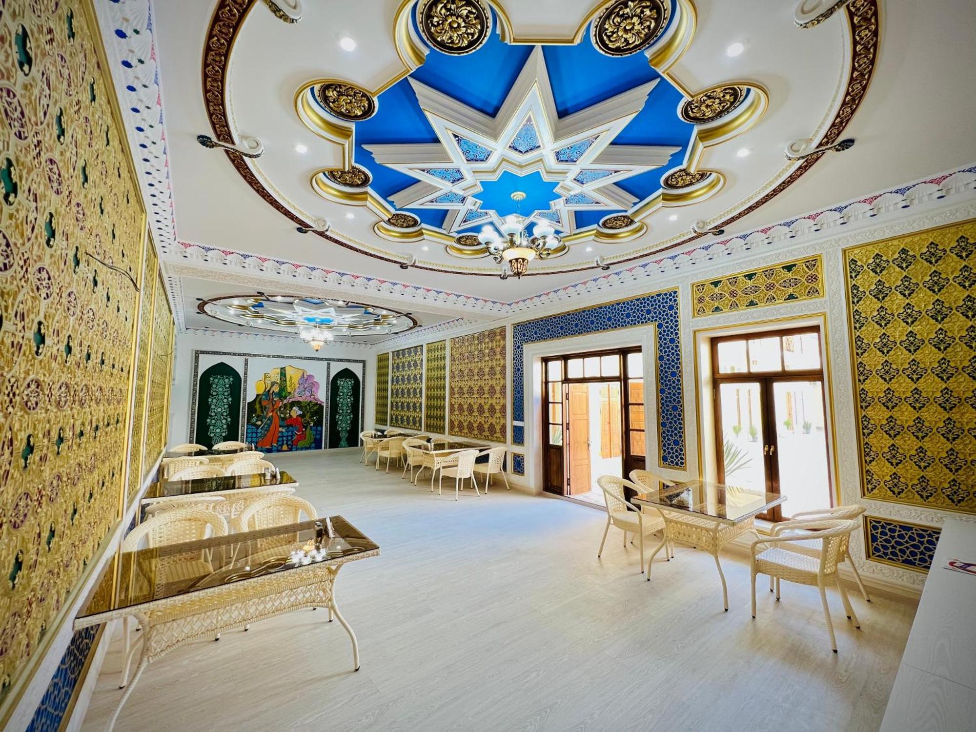 Lola Boutique Hotel Бухара Екстериор снимка