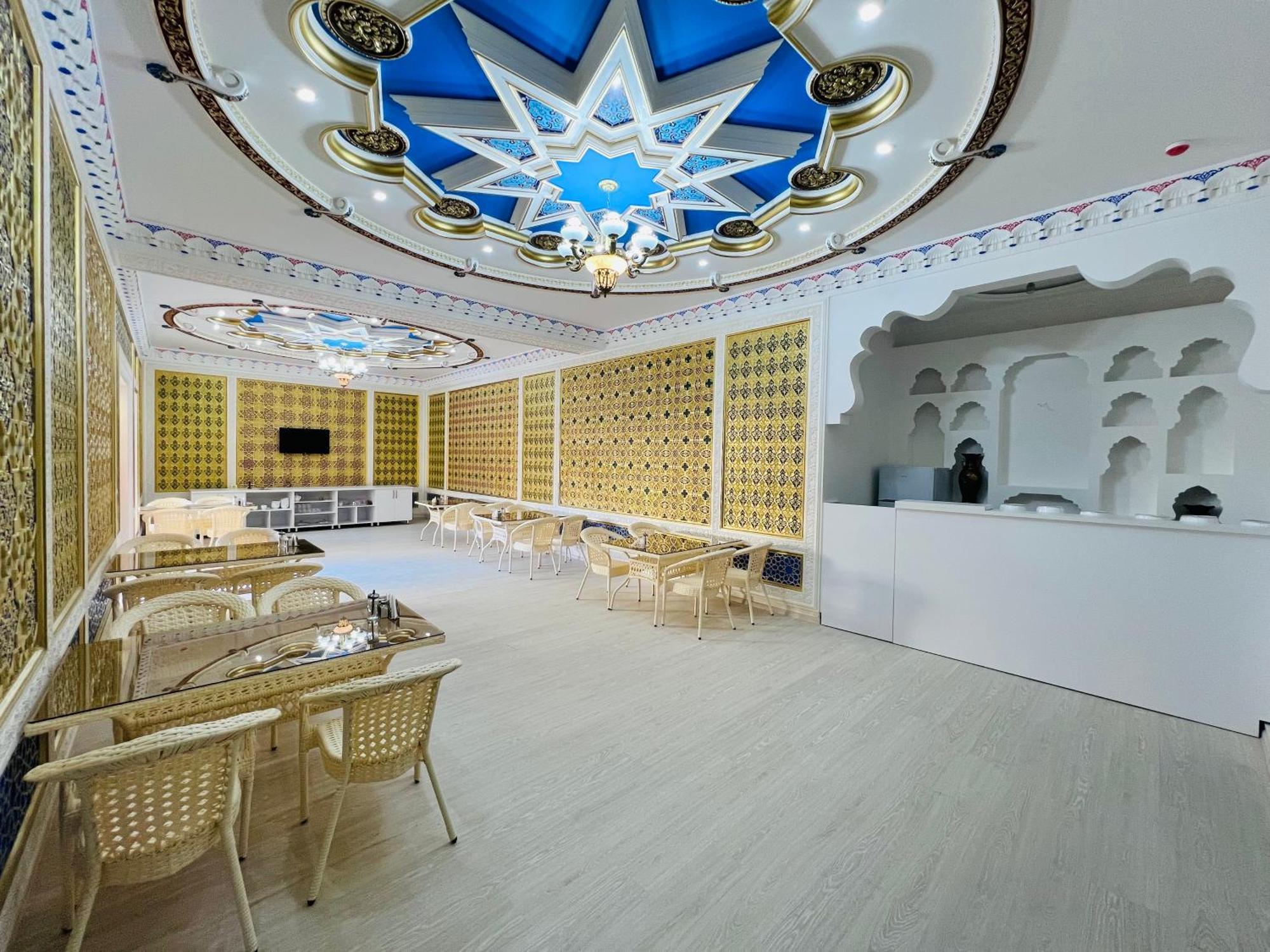 Lola Boutique Hotel Бухара Екстериор снимка